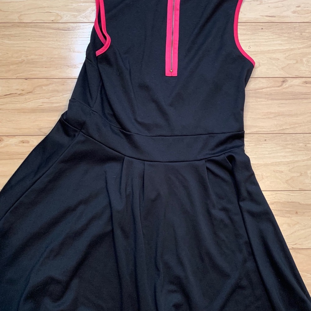 Mod Lusive Dress - Picture 2 of 4